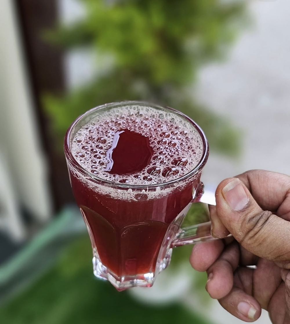 Fresh grape tea served chilled